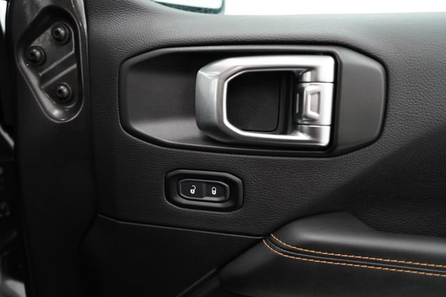 Used 2025 Jeep Wrangler Unlimited Sahara image 59