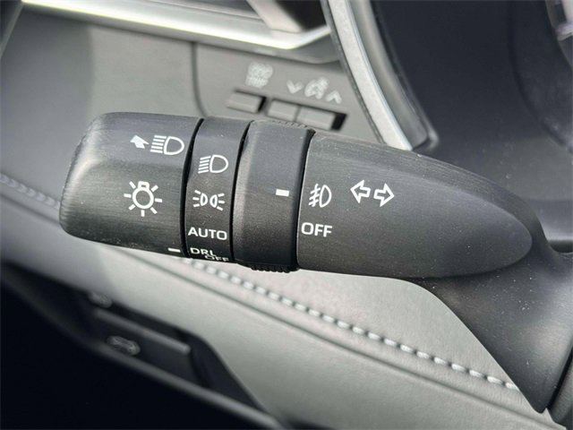 Used 2022 Toyota Highlander XLE image 23