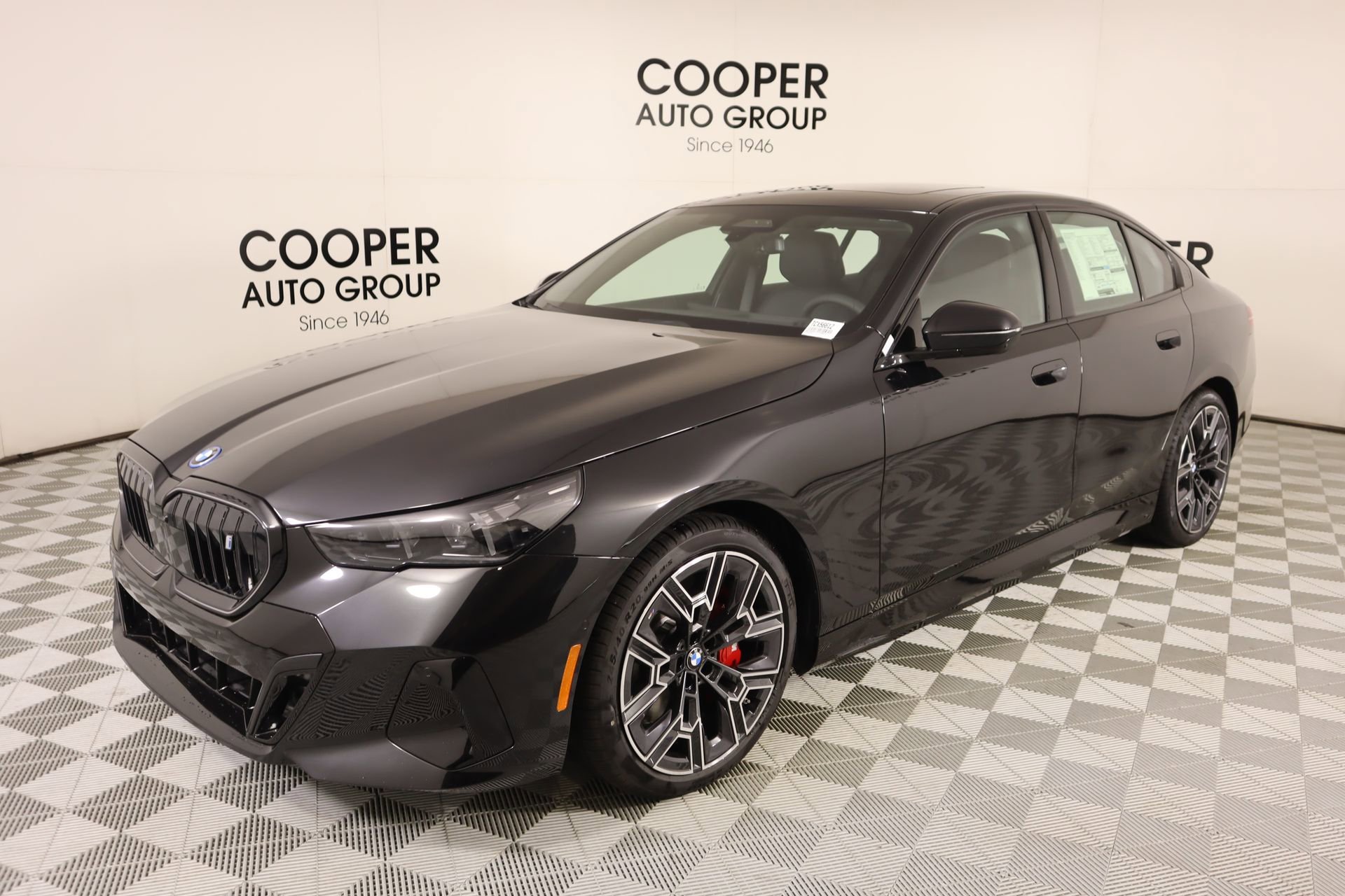 New 2026 BMW i5 eDrive40 w/ M Sport Package AWD/4WD image 10