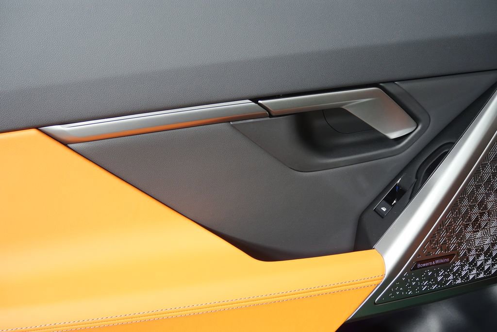 New 2026 BMW M5 w/ Carbon Package image 18