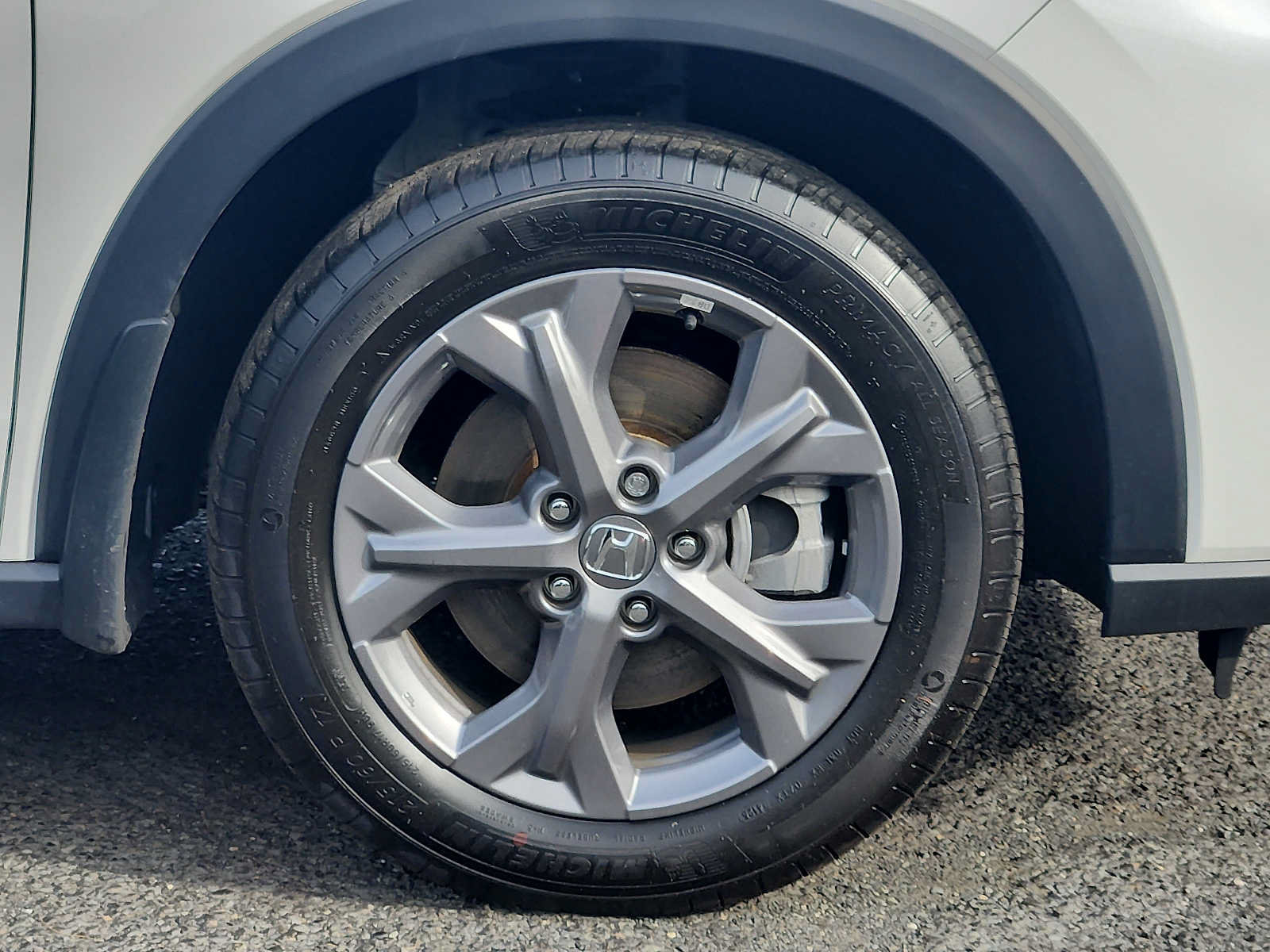 Certified 2026 Honda HR-V LX image 8