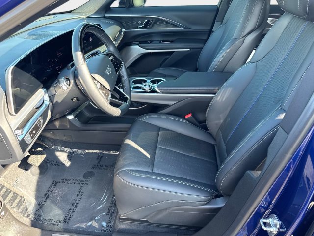 Certified 2024 Cadillac Lyriq Sport AWD/4WD image 18