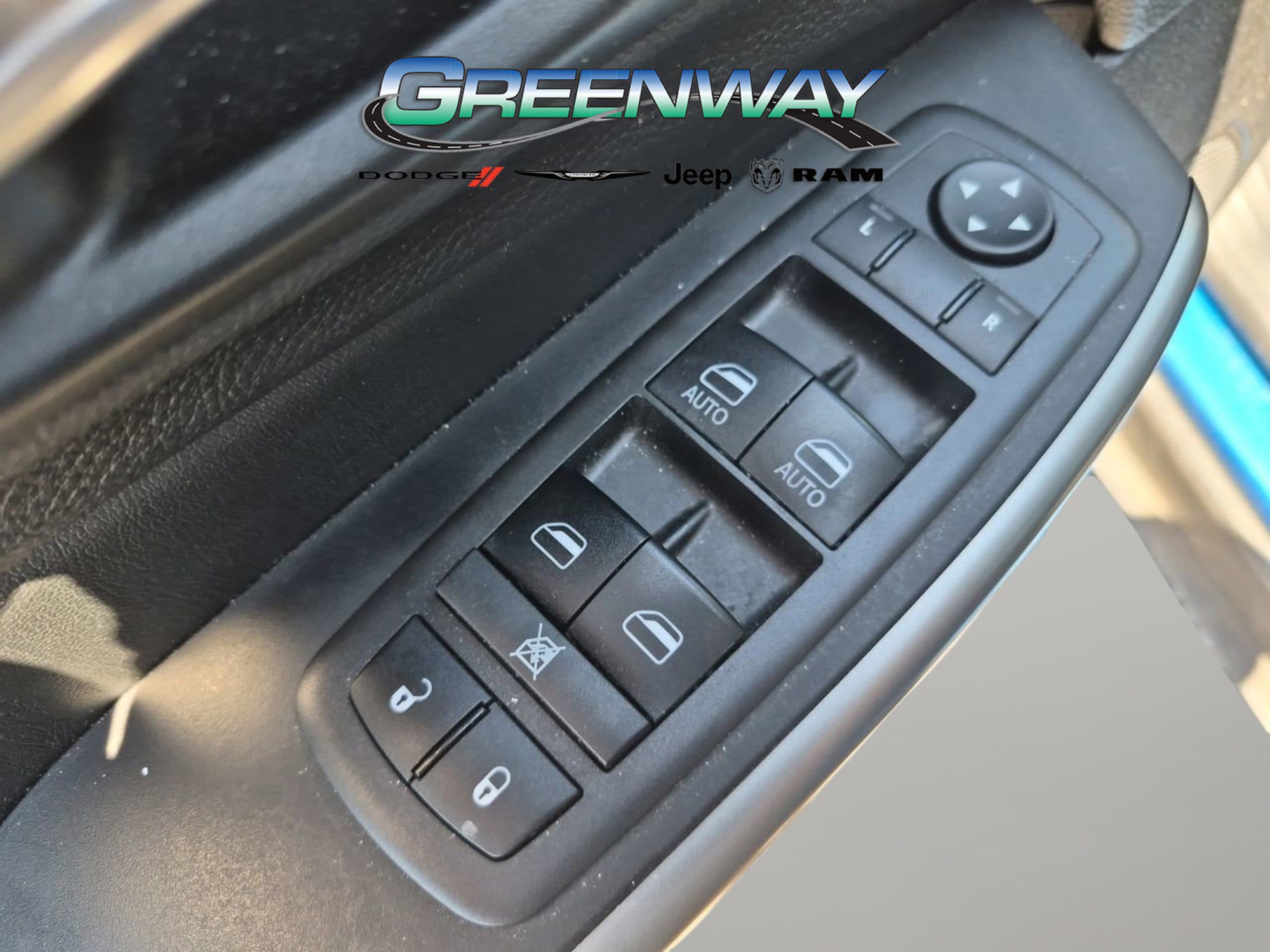 Used 2021 Jeep Cherokee Latitude Lux 80th Anniv w/ Quick Order Package 26U 80TH FWD image 13