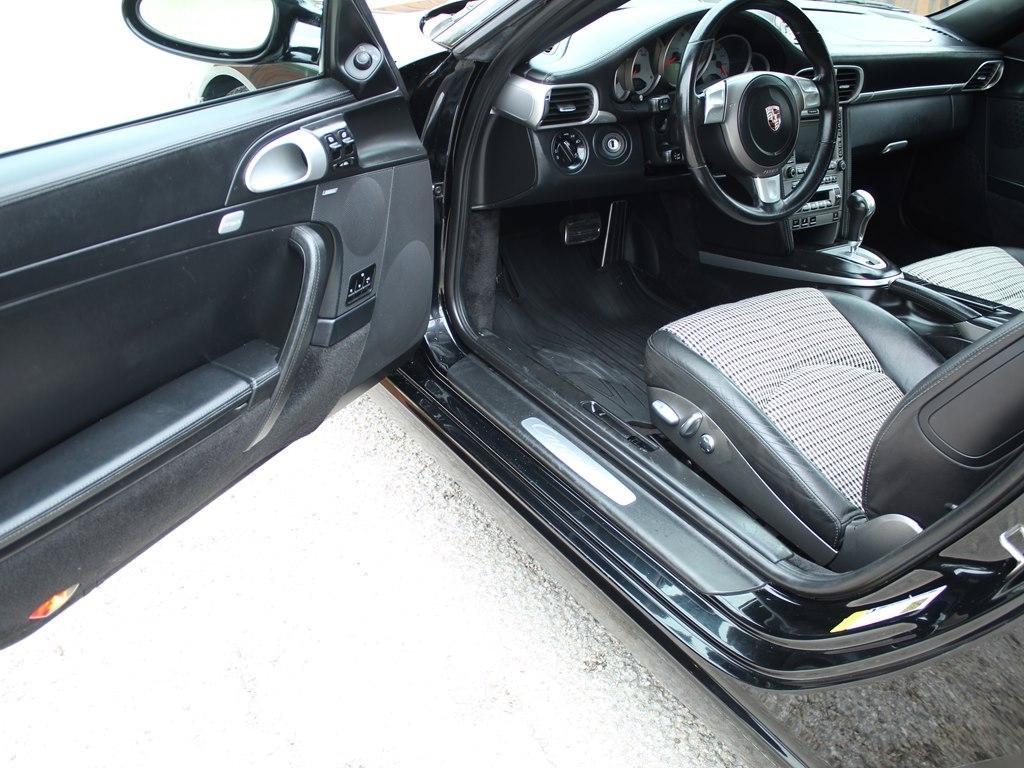 Used 2006 Porsche 911 Carrera S RWD image 21