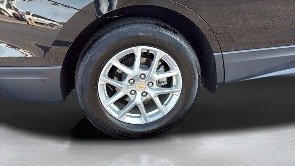 Used 2023 Chevrolet Equinox LT w/ Driver Convenience Package FWD image 24