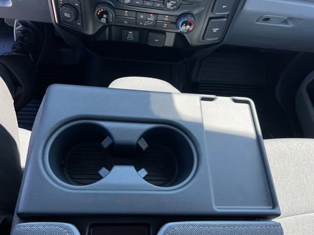 New 2025 Ford F550 4x4 Regular Cab Super Duty image 13