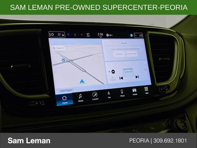 Used 2025 Chrysler Pacifica Limited FWD image 15