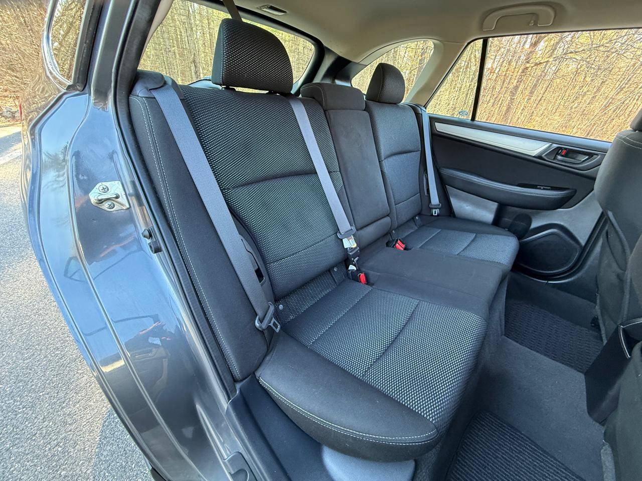 Used 2018 Subaru Outback 2.5i AWD/4WD image 29