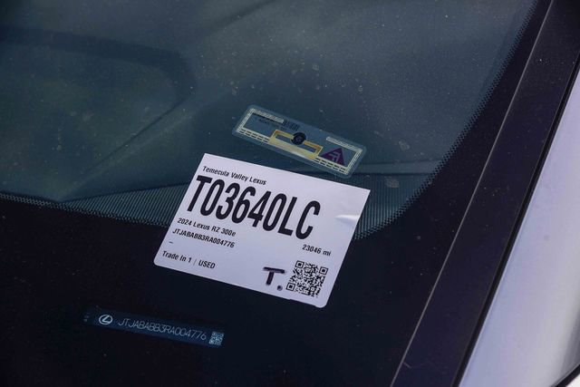 Used 2024 Lexus RZ 300e Premium image 32