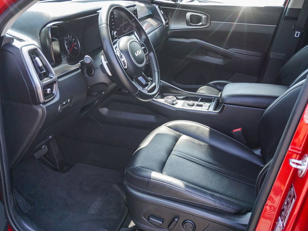 Certified 2022 Kia Sorento S FWD image 18