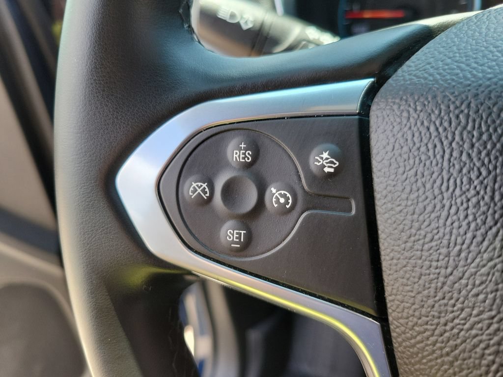 Certified 2023 Chevrolet Traverse LT FWD image 25