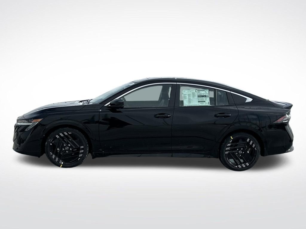New 2026 Nissan Sentra SR w/ SR Premium Package FWD image 2