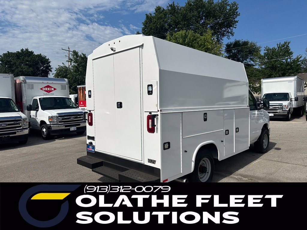 New 2025 Ford E-350 and Econoline 350 Super Duty w/ Power Equipment Group RWD image 7