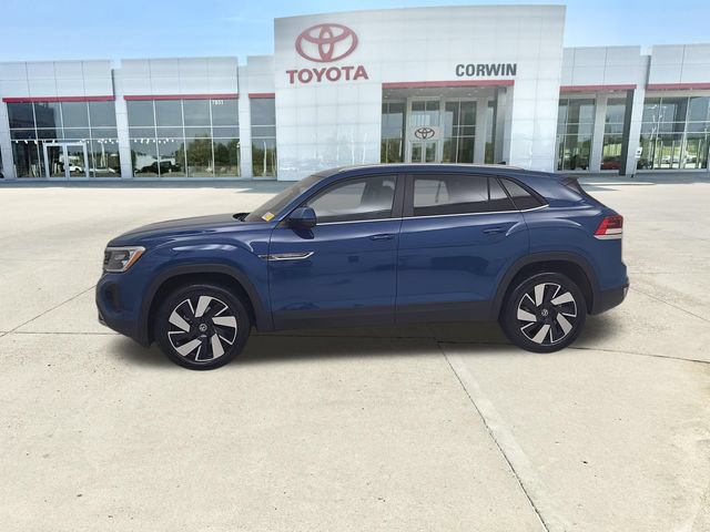 Used 2026 Volkswagen Atlas Cross Sport SE FWD image 9