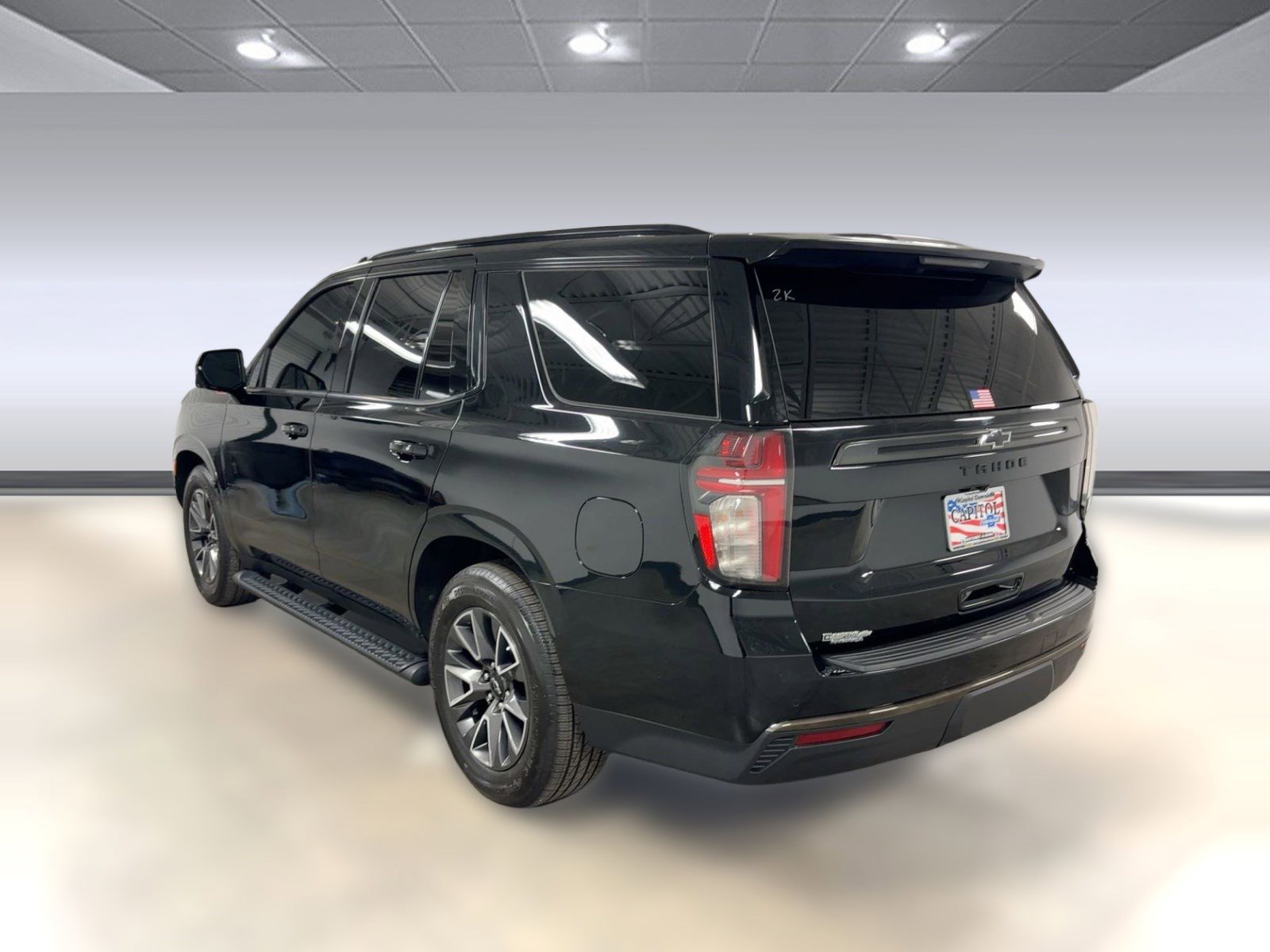 Used 2021 Chevrolet Tahoe Z71 w/ Z71 Off-Road Package image 2