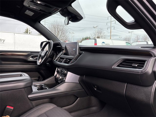 Used 2023 GMC Yukon XL SLE image 38