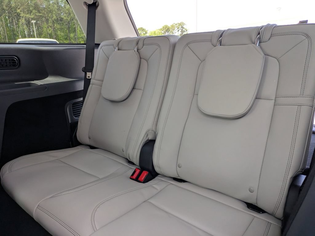 New 2026 Lincoln Aviator Reserve w/ Illumination Package RWD image 18