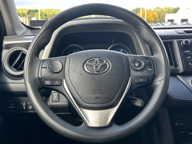 Used 2017 Toyota RAV4 LE w/ All Weather Liner Package AWD/4WD image 32