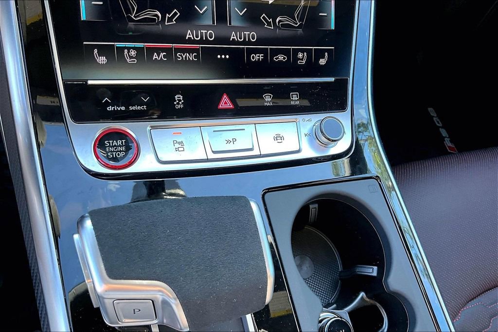 New 2026 Audi RS Q8 performance image 29