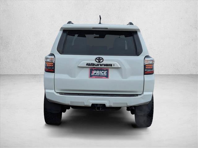 Used 2021 Toyota 4Runner SR5 Premium image 7
