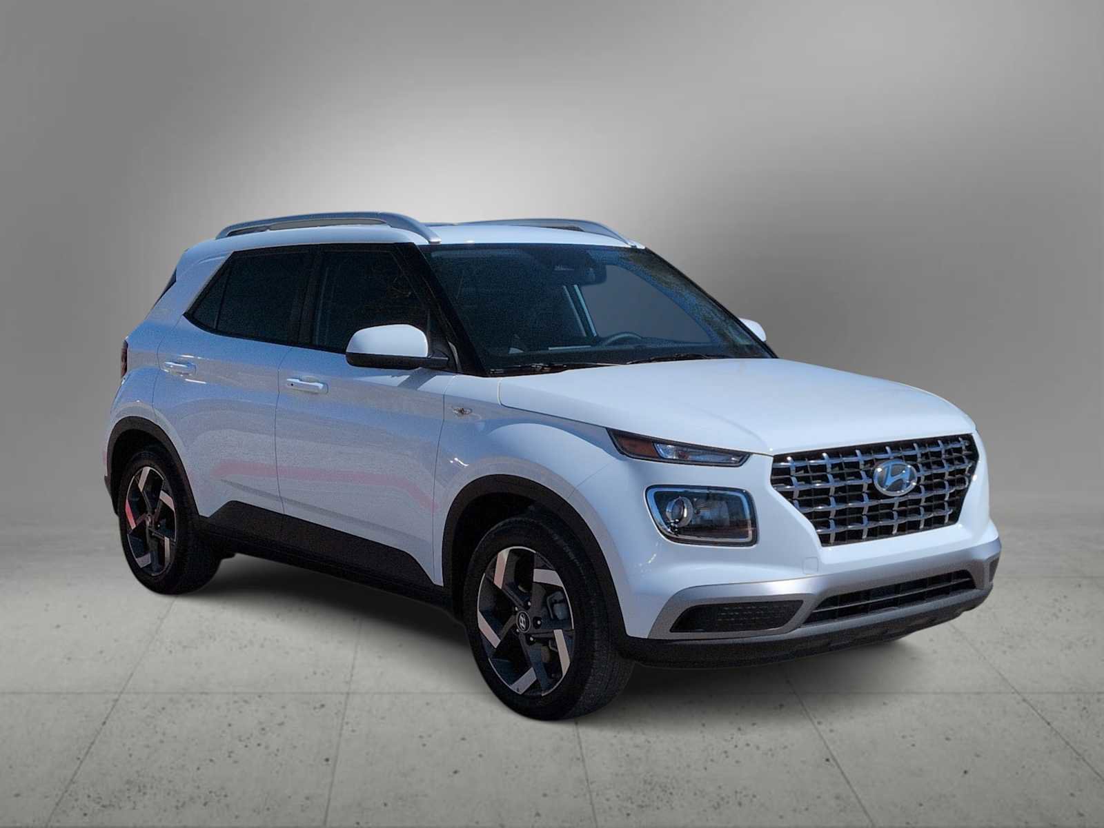 Certified 2026 Hyundai Venue SEL image 2