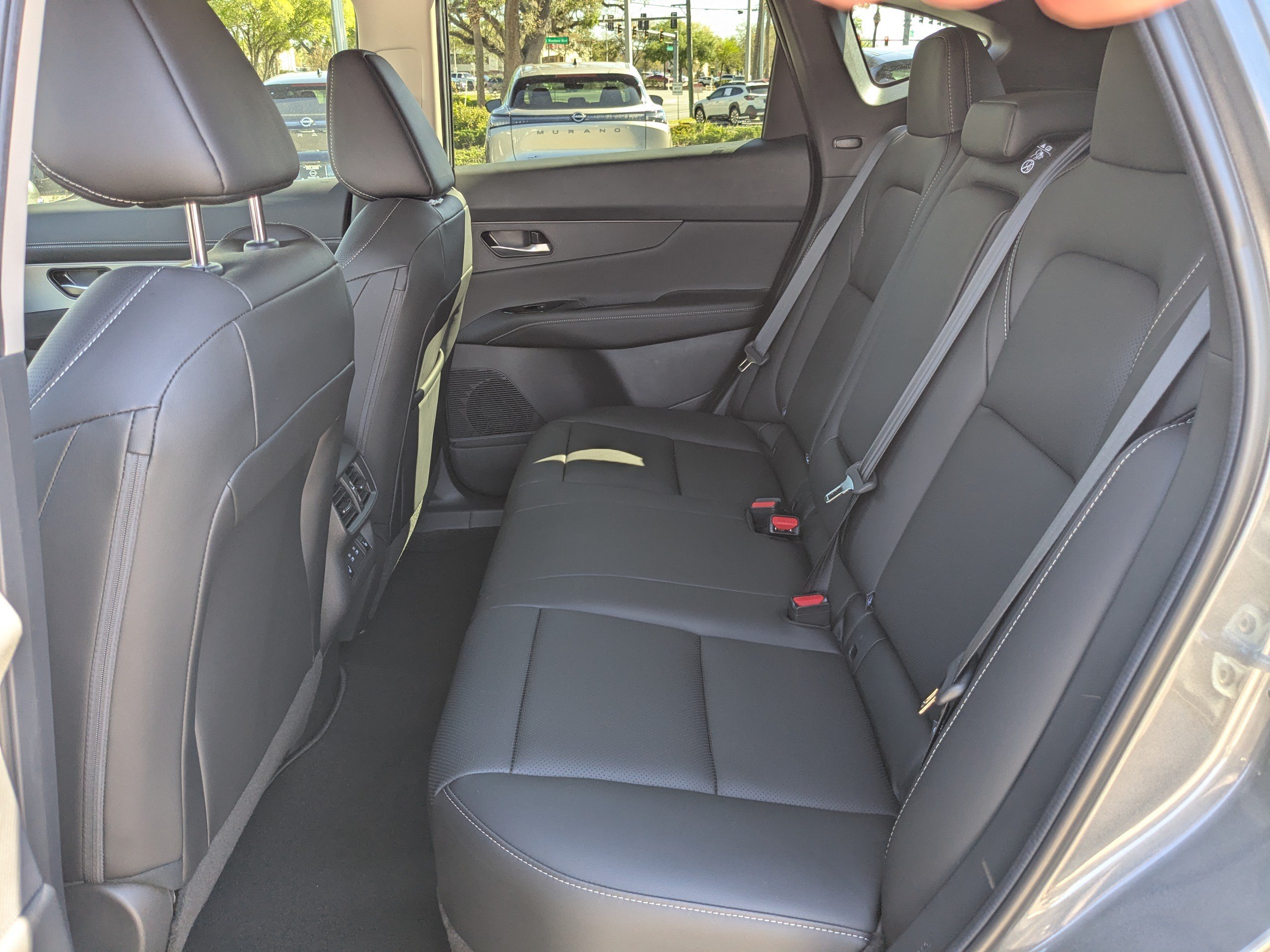New 2026 Nissan Murano SL w/ Comfort Package AWD/4WD image 13