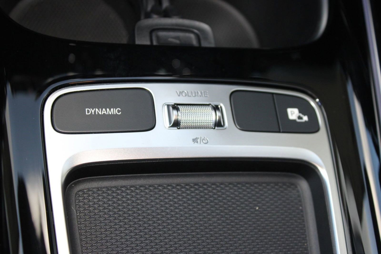 Used 2026 Mercedes-Benz GLB 250 image 25
