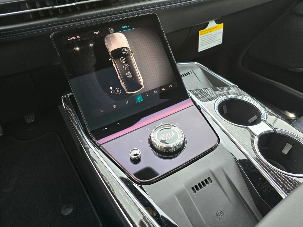 New 2025 Cadillac Escalade IQ Luxury 1 image 22