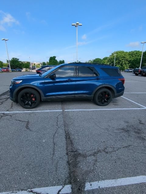 Used 2020 Ford Explorer ST w/ ST Street Pack AWD/4WD image 4