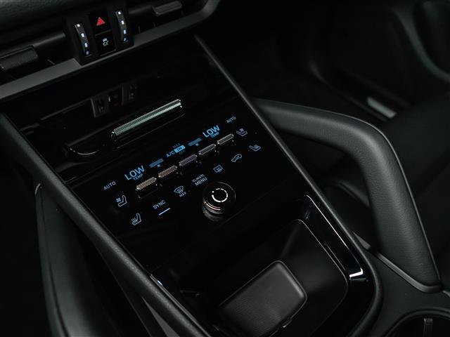 New 2026 Porsche Cayenne Coupe AWD/4WD image 27