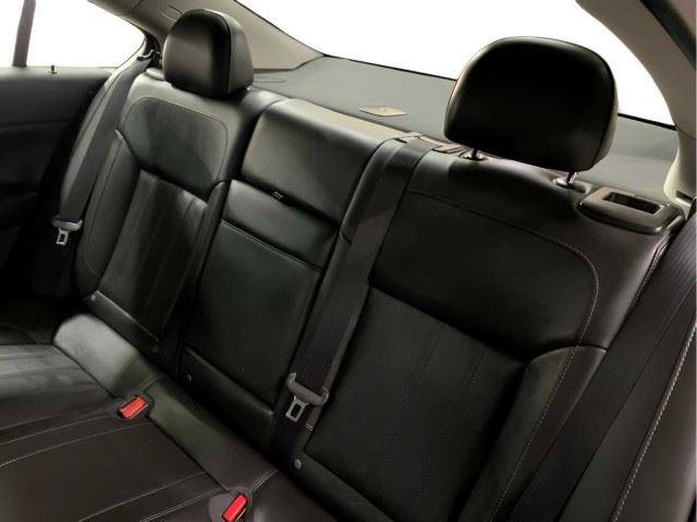 Used 2017 Buick Regal FWD image 40