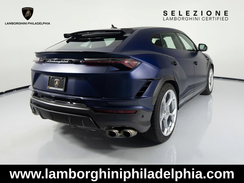 Used 2023 Lamborghini Urus Performante AWD/4WD image 5