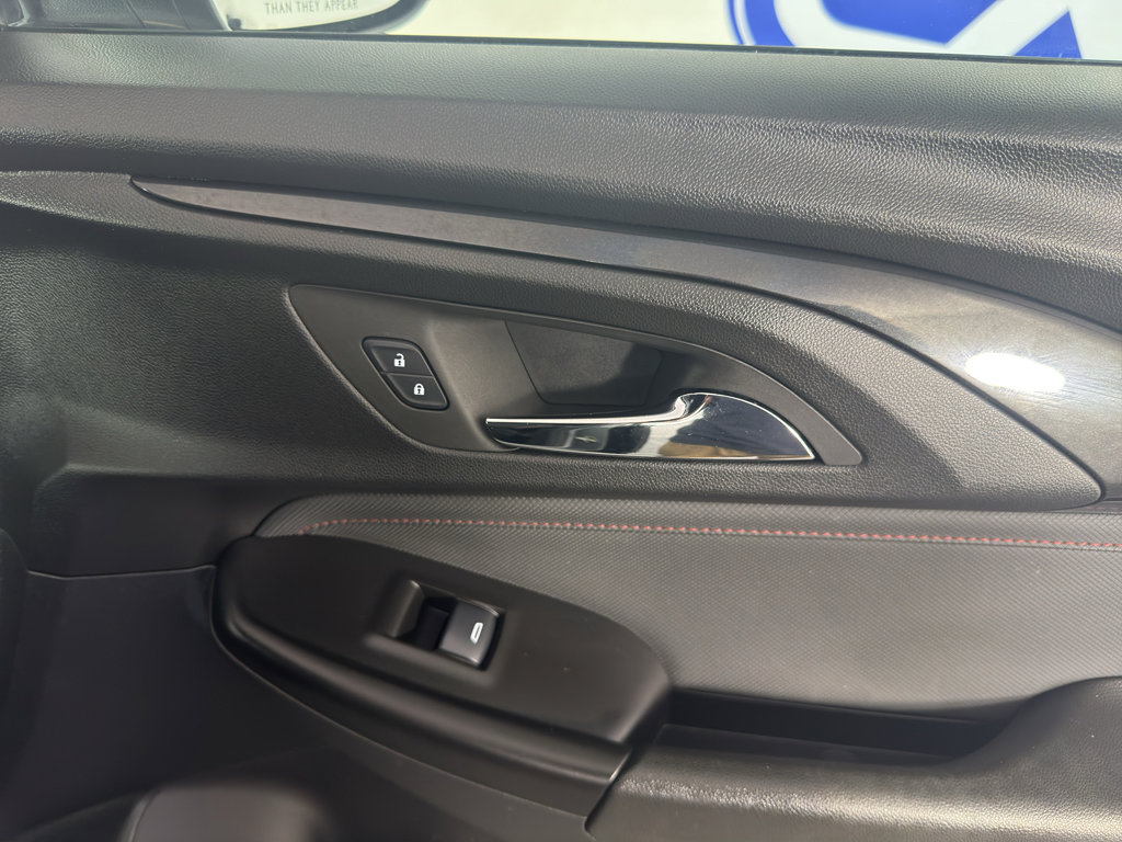 Used 2023 Chevrolet TrailBlazer RS w/ Convenience Package image 40