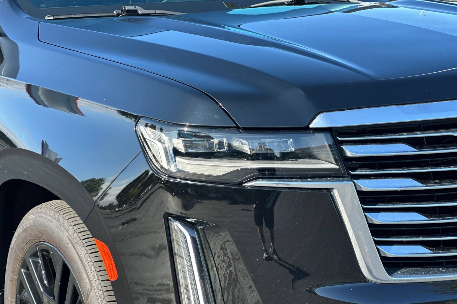 Used 2024 Cadillac Escalade Premium Luxury Platinum AWD/4WD image 48