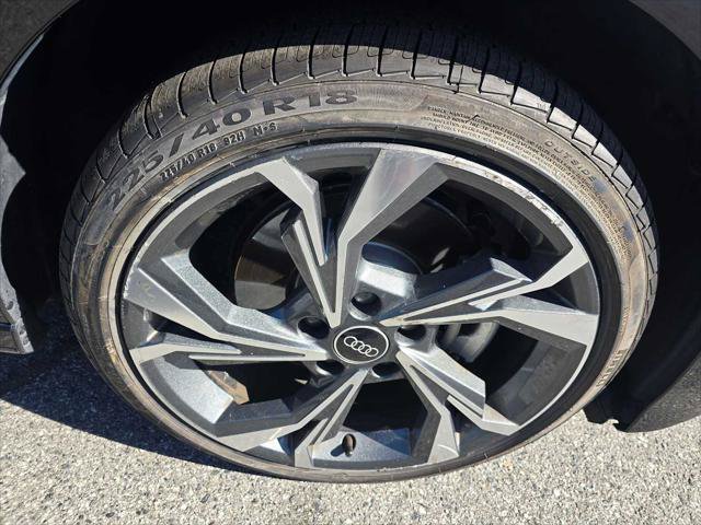 Used 2022 Audi A3 2.0T Premium w/ 18" Wheel Package FWD image 9