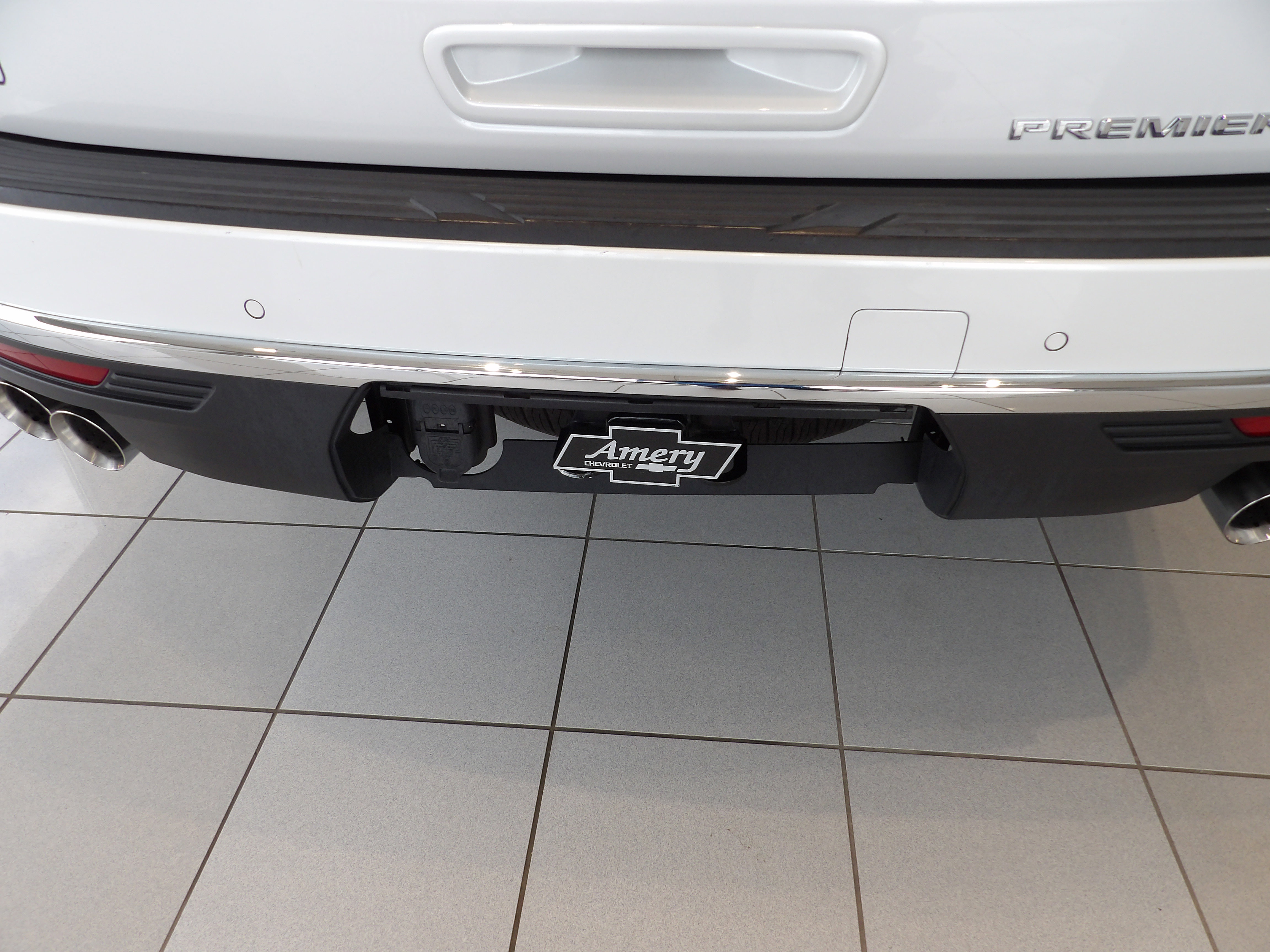 Used 2023 Chevrolet Suburban Premier AWD/4WD image 21