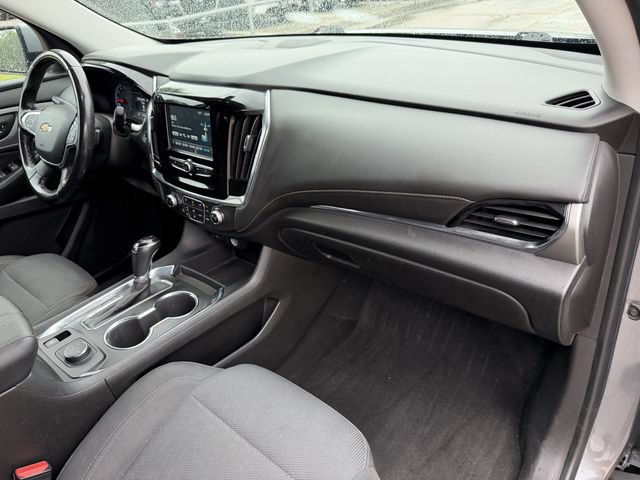 Used 2018 Chevrolet Traverse LT FWD image 27
