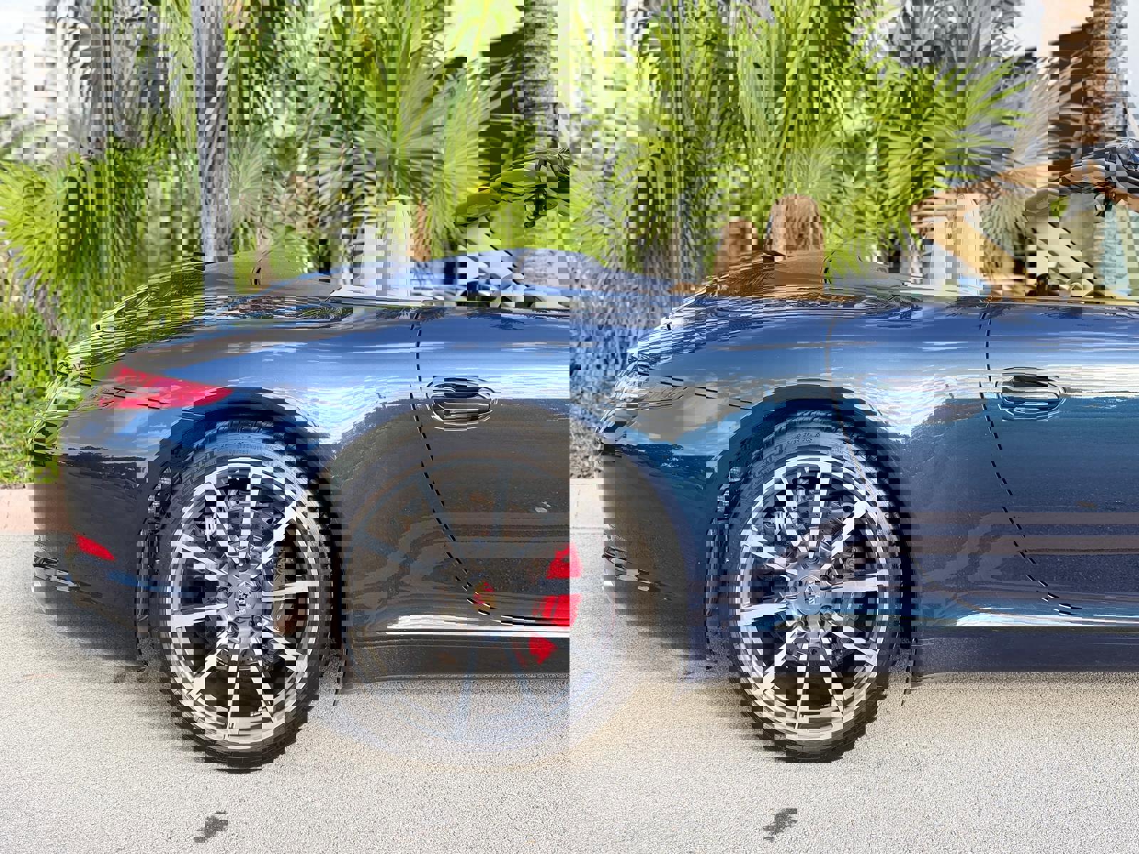 Used 2013 Porsche 911 Carrera S image 23