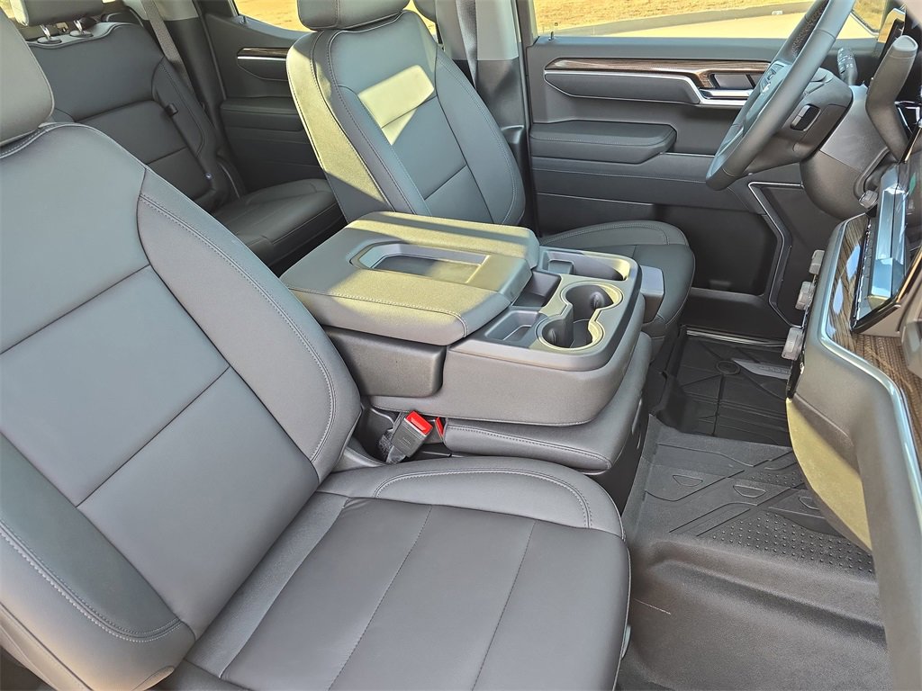 New 2026 Chevrolet Silverado 1500 LT w/ All Star Edition Plus image 10