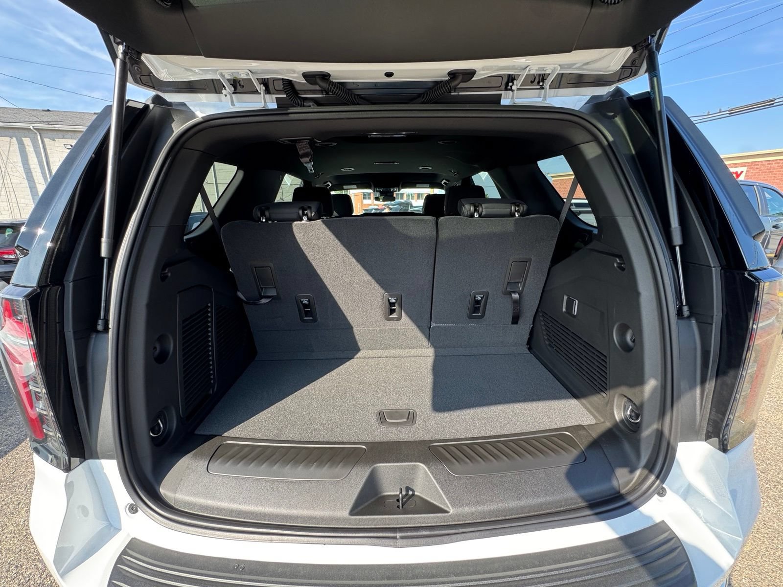 New 2026 Chevrolet Tahoe LS w/ Max Trailering Package AWD/4WD image 27