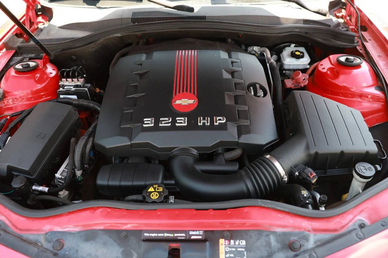 Used 2014 Chevrolet Camaro LS RWD image 44