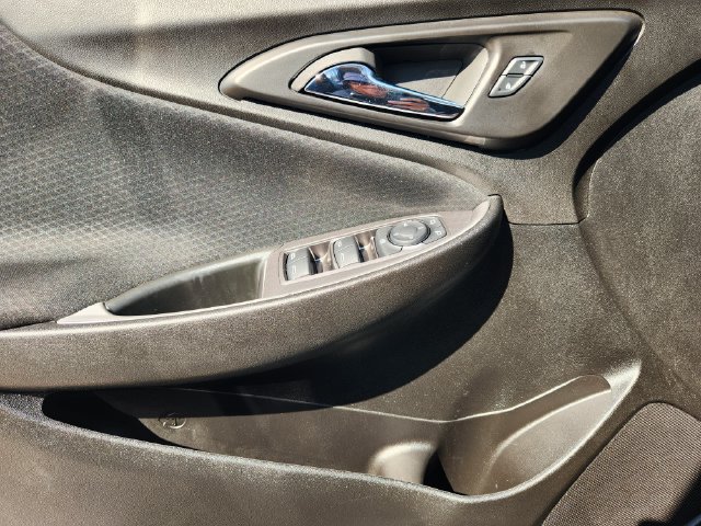 Used 2024 Chevrolet Malibu RS FWD image 24