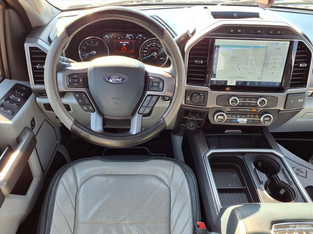 Used 2022 Ford F350 Limited image 3