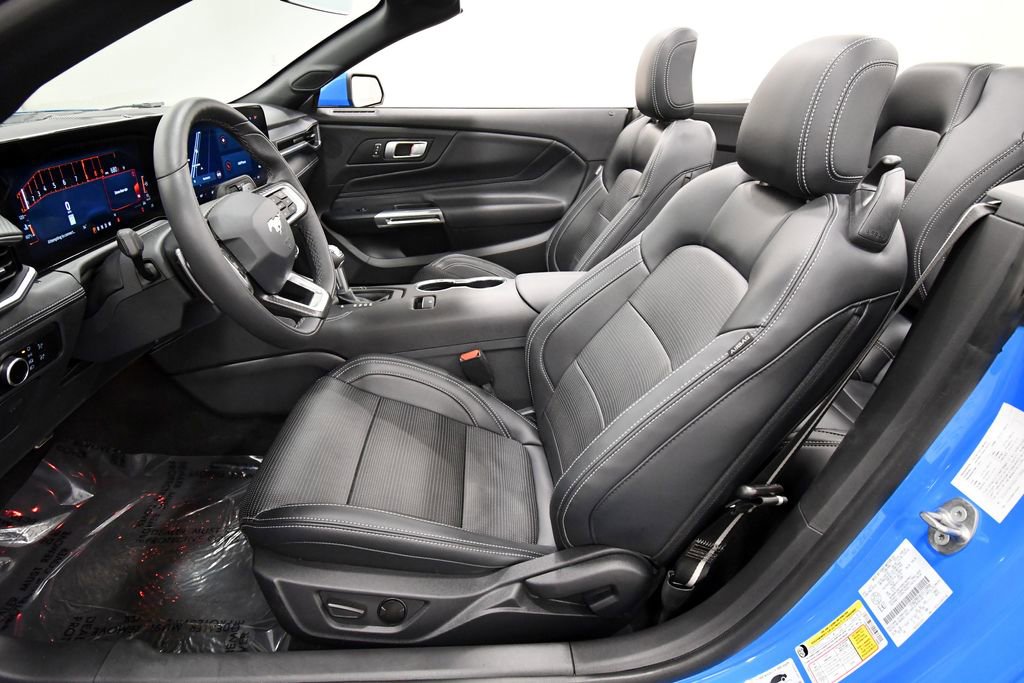 Used 2025 Ford Mustang GT Premium image 14