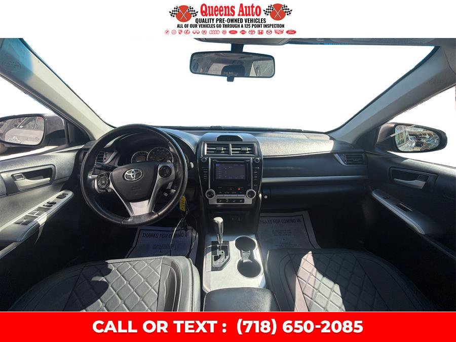 Used 2013 Toyota Camry SE FWD image 39