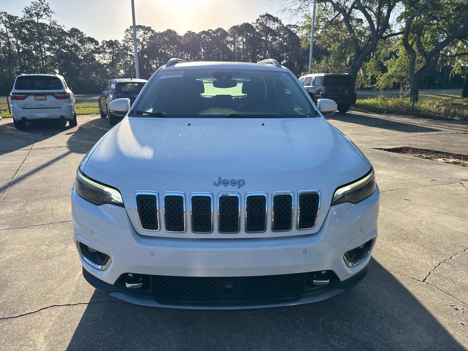 Certified 2021 Jeep Cherokee Limited w/ Elite Package image 8