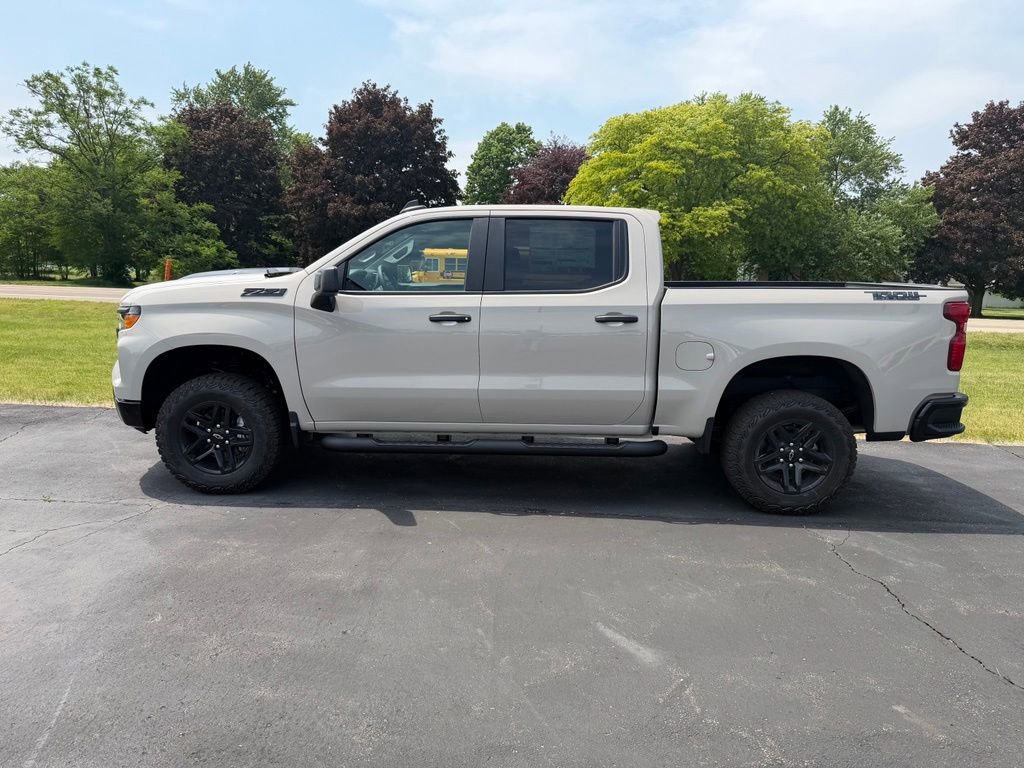 New 2026 Chevrolet Silverado 1500 Custom Trail Boss w/ Dark Appearance Package AWD/4WD image 2