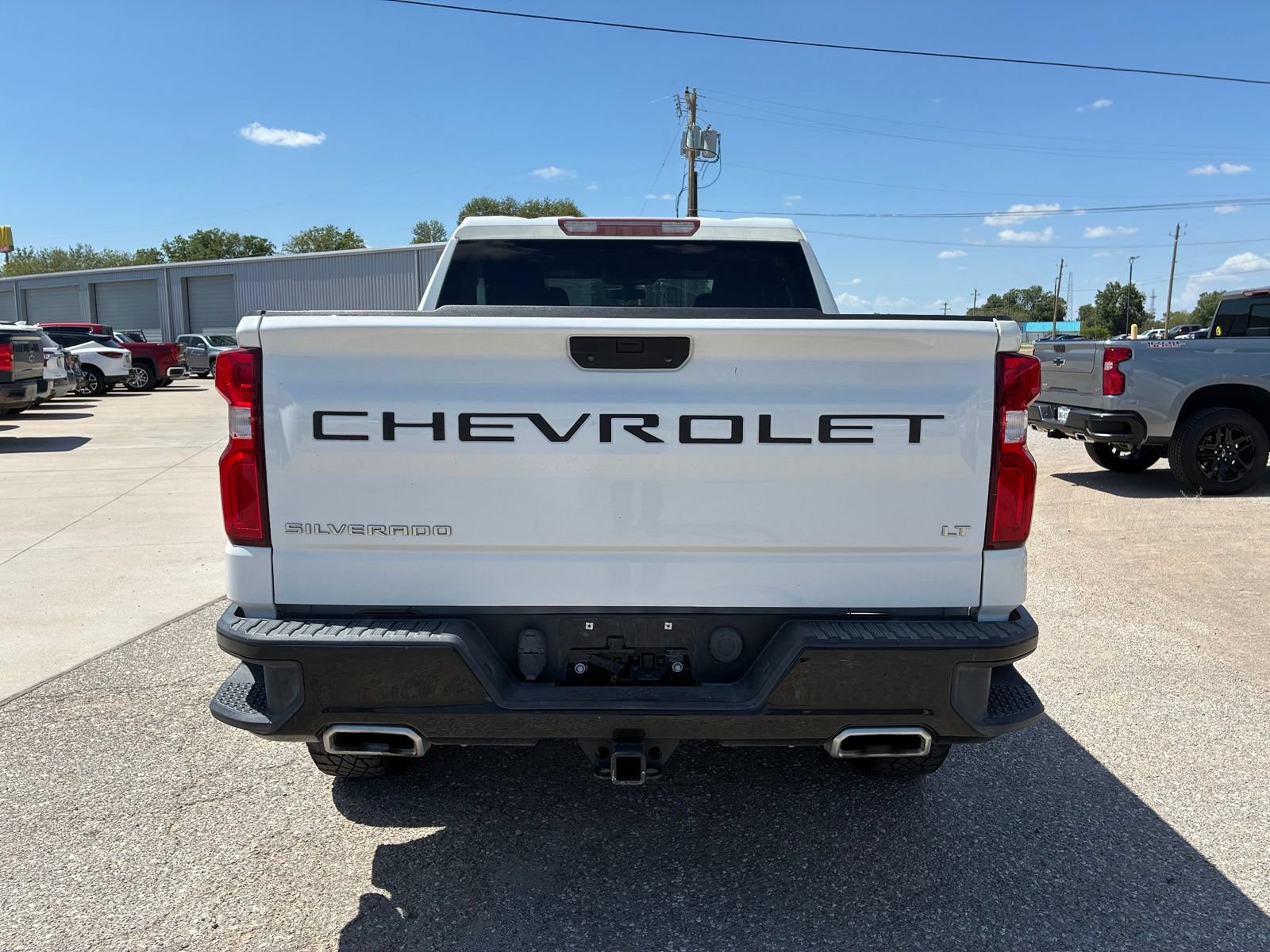 Used 2022 Chevrolet Silverado 1500 LT Trail Boss AWD/4WD image 13