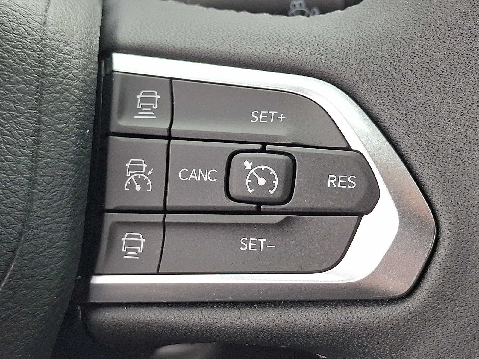 Used 2024 Jeep Compass Limited AWD/4WD image 21