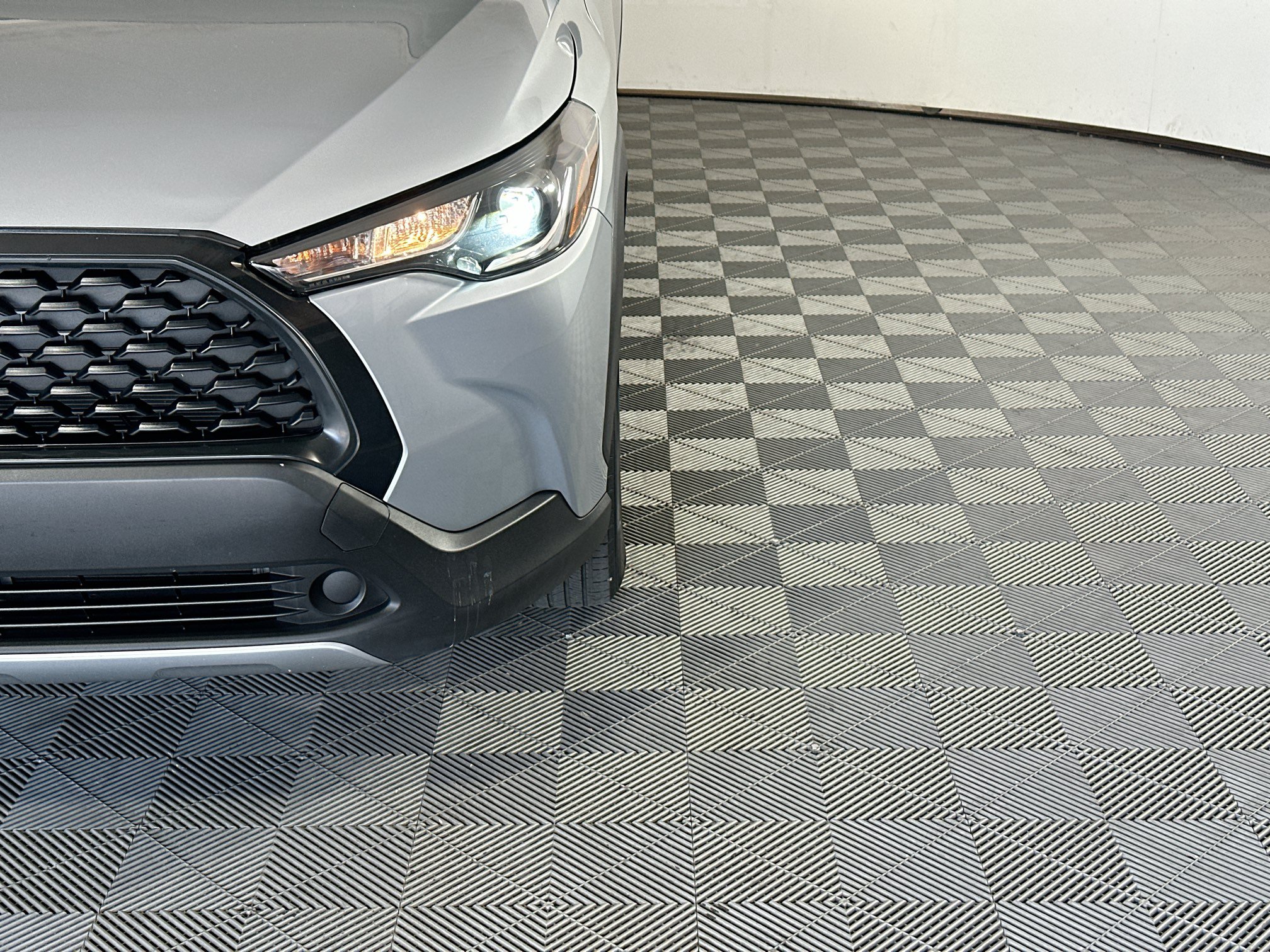 Used 2022 Toyota Corolla Cross LE FWD image 9